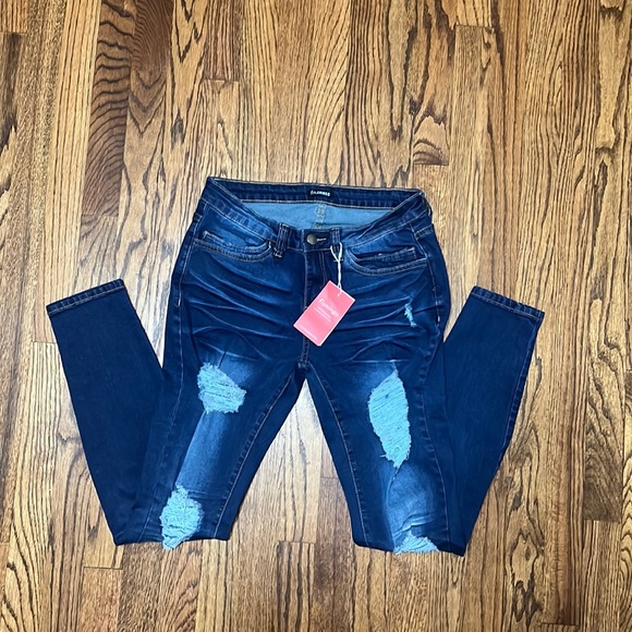 ✅NWT Flamingo High Rise Stretch Skinny Jeans - Picture 1 of 3